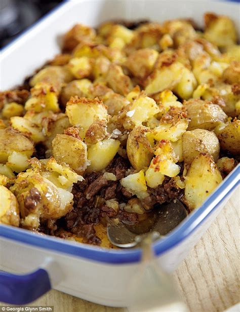 Recipe taken from mary berry's cookery course , published by dk, £25, dk.com. Mary Berry Absolute Favourites Part II: Cottage pie with crushed potato topping | Daily Mail Online