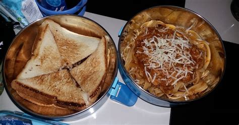 Praktıs, ıkan tuna bakar teflon. Resep Spaghetti tuna keju with Roti bakar keju coklat oleh Dapur Clara - Cookpad