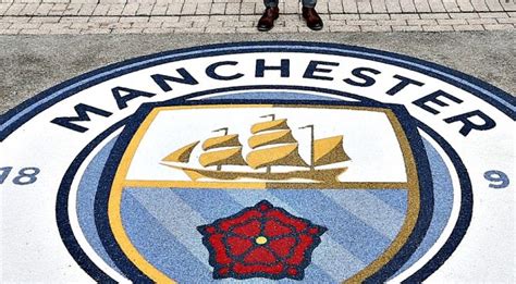 Here is everything you need to know about the venezuelan international. Premier League - Manchester City : Yangel Herrera envoyé à ...