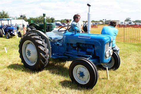 File:Classic Tractors (2621625392).jpg