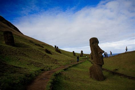¿a qué hora cierra rapa nui?, preguntó sobre una heladería a quien estaba a su lado en el estrado. Detienen y acusan a turista por haber chocado de manera ...