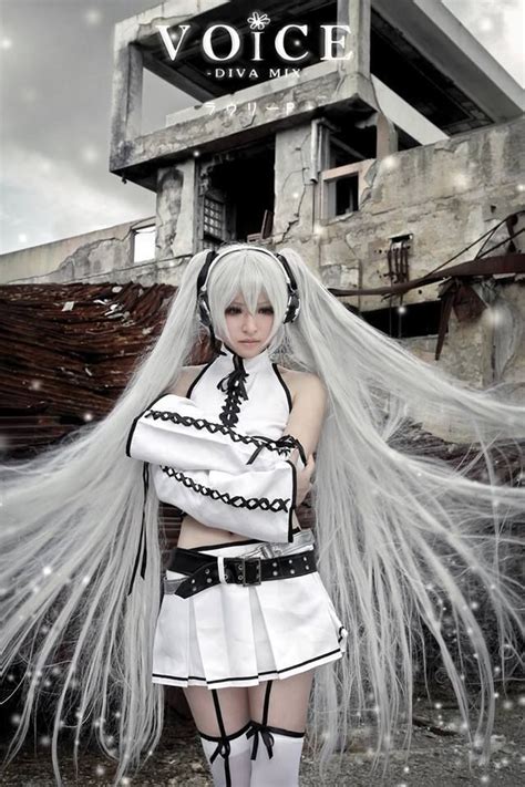 Vocaloid Hatsune Miku With Stunning White Hair Is It Yuki Miku Or Just Hatsune With White Hair
