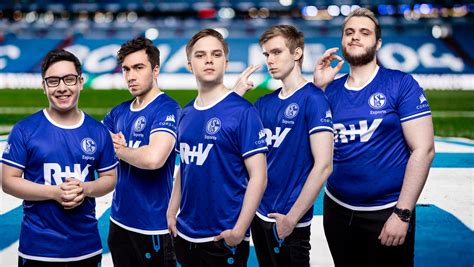 How broken is jacob wolf telling you what your roster is gonna share. Schalke Broken Blade - Broken Blade Vs Blue S04 Vs Sk Fc ...
