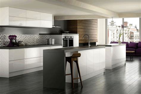 Nowadays freestanding cabinets are so rarely seen in kitchens that when they do appear they look unusual, unnatural and intriguing. 77+ Acrylic Kitchen Cabinets Pros and Cons - Remodeling ...