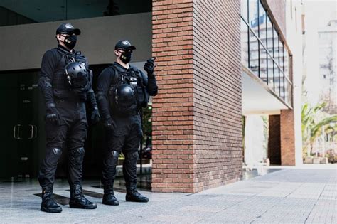 Contratación De Guardias De Seguridad Vip Seguridad Chile