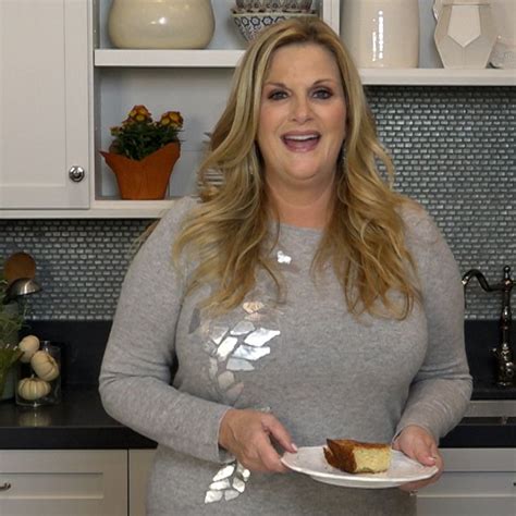 Trisha Yearwood Shares Her Skillet Cheddar Cornbread Recipe For The