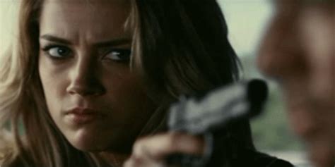 Amber Heard Gun 