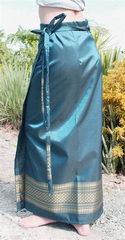 RaanPahMuang Brand Traditional Thailand Luxurious Silk Wrap Skirt Thai