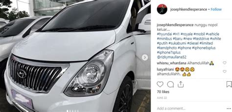 Deretan Mobil Mewah Milik Keluarga Desy Ratnasari - MataMata.com