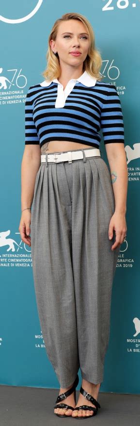 Who Made Scarlett Johanssons Gray Pants And Blue Stripe Top