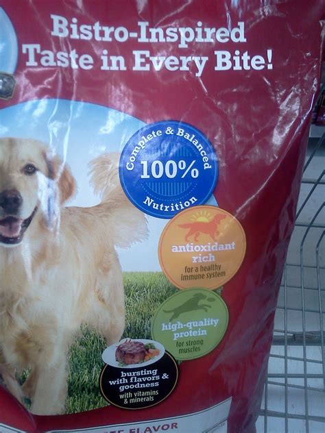 But not all dry dog food is created equal. more2lovemom: Kibbles 'n Bits Bistro dog food #ilovemydog