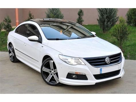 Most options for vw's cc are found in its various trim levels. Volkswagen Passat CC R-Line BlueMOTION 2.0 TDI 170CP ...