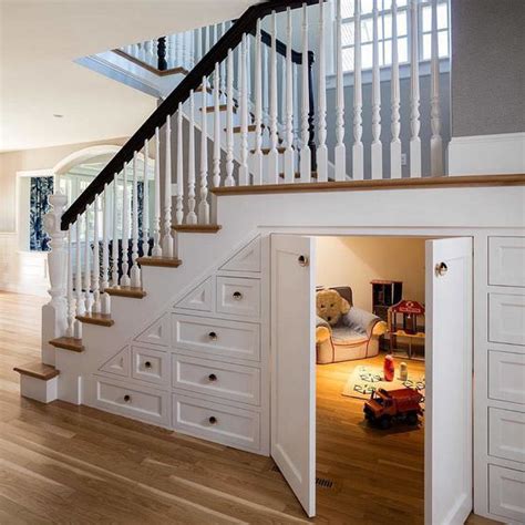 Välj bland ett stort urval liknande scener. Hidden Playroom under the stairs....564 x 564 : RoomPorn
