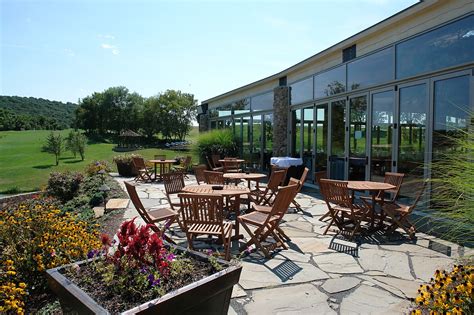 This guide features menus, photos, and a wide variety of information that you can refer to at your convenience. Riverview Country Club - Villa On The Green - Photo Gallery