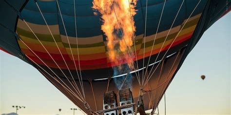 Watch This Hypnotic Timelapse Of Albuquerques Balloon Festival Huffpost
