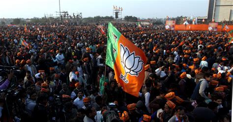 Pm Narendra Modi Woos Delhi Voters As He Leads Bjp Rally Ahead Of Delhi