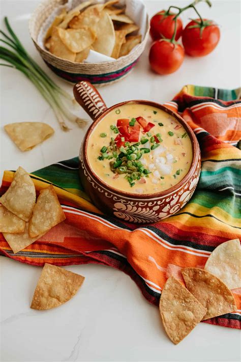 Easy Tex Mex Chile Con Queso Without Rotel Muy Bueno