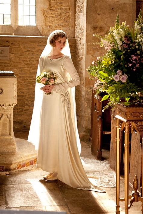 Edith S Wedding Dress Much Nicer Than Mary S Downton Abbey Wedding Downton Abbey Fashion