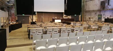 Jetzt einfach & sicher kulturwerft gollan lübeck tickets beim marktführer eventim bestellen und einzigartige veranstaltungen live erleben! Kulturwerft Gollan Lübeck: Kulturwerft Gollan in Lübeck ...