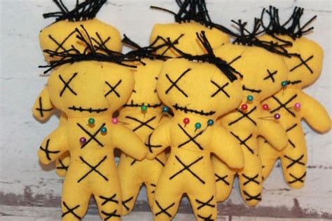 7 Pinhead Voodoo Dolls With Pins Halloween T Gothic Xmas Etsy Halloween Ts Voodoo