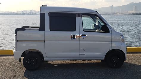 AUTOMATIC 2014 Daihatsu Hijet Deckvan Crew Cab Made By Toyota US