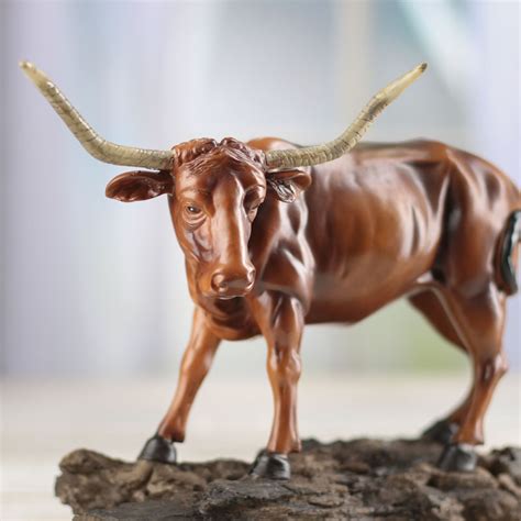 A simple pallet wooden bullhead as wall decoration. Texas Longhorn Bull Sculpture - Table Decor - Home Decor ...