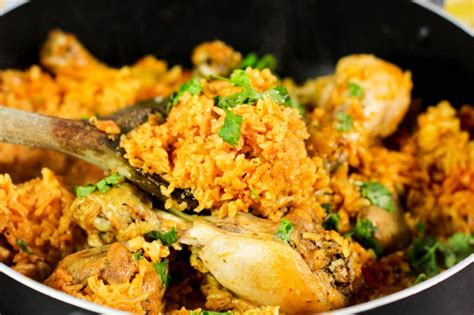 Puerto rican food, traditionally mainly rice, beans and meat, is finally getting a fresh veggie infusion. Arroz Con Pollo (Puerto Rican Rice With Chicken) | Latina ...