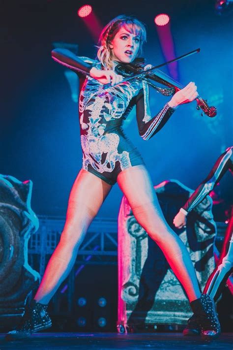 Pin By Rhema Cook On Lindsey Stirling Lindsey Stirling Violin Lindsey Stirling Lindsey