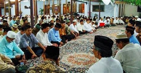 Cara sedekah kepada orang meninggal dunia. Susunan Bacaan Doa Tahlil Dan Surat Yasin Arwah Ziarah ...