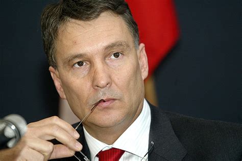 A következő 200 lap található a kategóriában, összesen 1 302 lapból. A Kossuth-díjas Juhász Ferenc helyett a volt minisztert ...