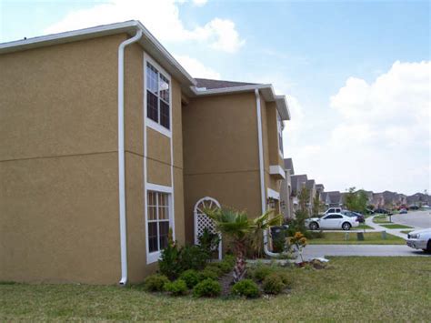 Orlando seamless gutters offer 5, 6 and 7 gutters that are fabricated and formed right at the job site to custom fit your home. Our Gallery of Work | Guaranteed Gutters | Orlando Central ...