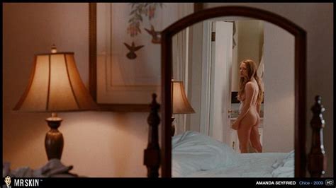Amanda Seyfrieds Best Nude Scenes Pics