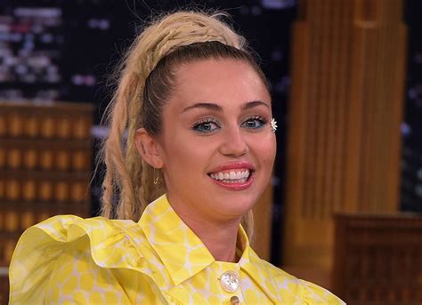 Miley Cyrus Has Emotional Interview With Jimmy Fallon On The Tonight