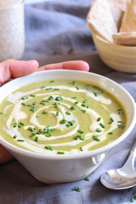 Five Ingredient Vegan Roasted Broccoli Soup The Mostly Vegan