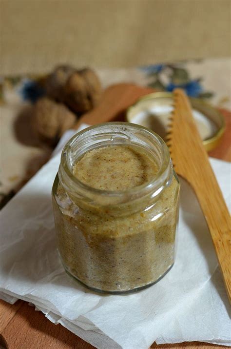 Moi explosive moi redoutable et moi sérieuse moi animale moi envoutante. Beurre de noix maison | Recette (avec images) | Beurre de ...