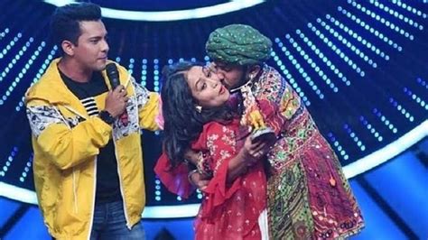 Indian Idol 11 Host Aditya Narayan Reacts On The Contestant Who Forcibly Kissed Neha Kakkar