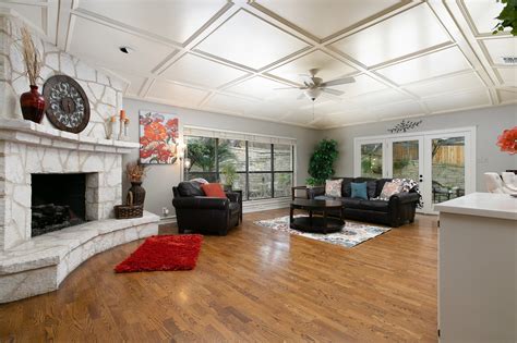Maybe you would like to learn more about one of these? Luxury Home For Sale - 611 Bluff Trail — San Antonio, TX ...