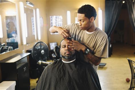 Black Owned Barber Shops Near Me : Black Barber Shop Near Me - viel