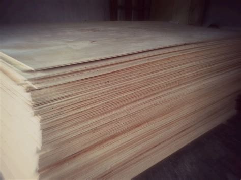 Ada juga triplek tebal (polywood) tidak berbahan kayu lapis tetapi partikel wood. Jual Beli Triplek Bekas - Terima Barang Bekas | CV VIRAMANDIRI