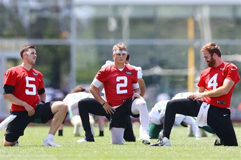 Who Will Be Backup Qb For Jets Zach Wilson