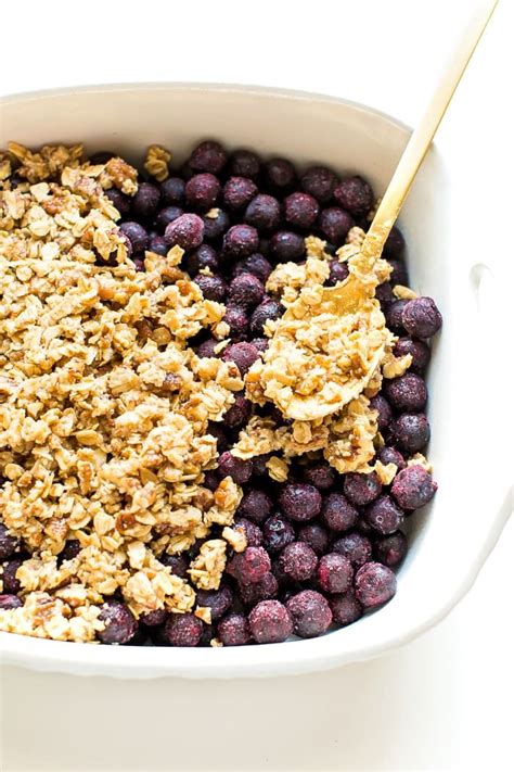 This ginger blueberry crisp is filled with loads of fresh blueberries then mixed with spicy fresh ginger and a hint of salt. Blueberry Crumble (vegan & gluten-free) | Eating Bird Food | Recipe | Blueberry crumble, Healthy ...