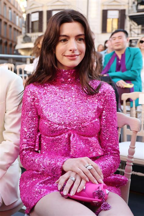 Anne Hathaway Wears Hot Pink At Valentino Show Glamour