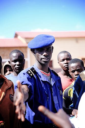 Burundi 21 prostitués arrêtés par la police à Rumonge.  Nouvelles du