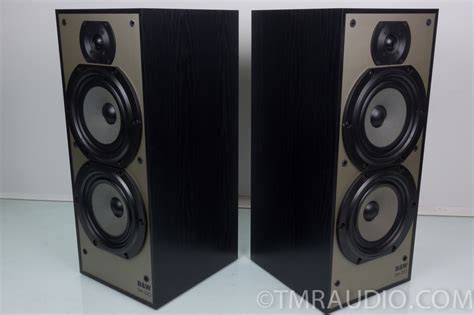 Bandw Dm220 Speakers Pair Bowers And Wilkins The Music Room