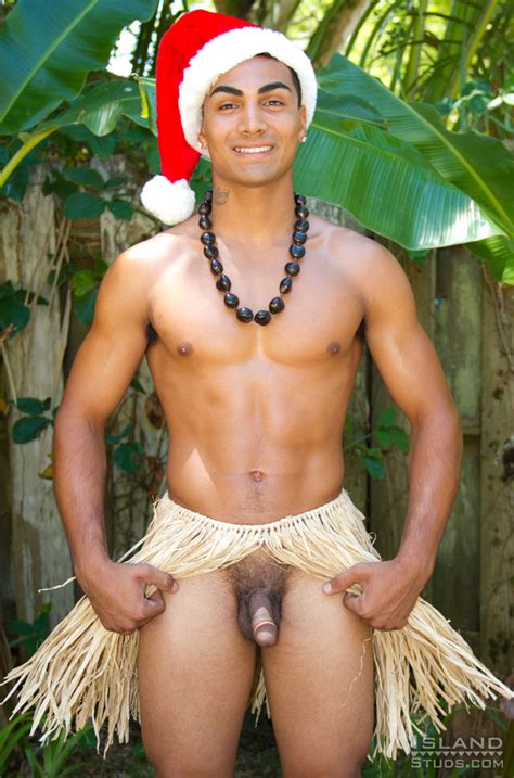Buff Hawaiian Stud Dances Hula Naked With A Boner