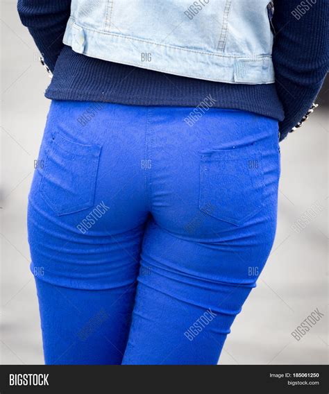 beautiful ass in jeans