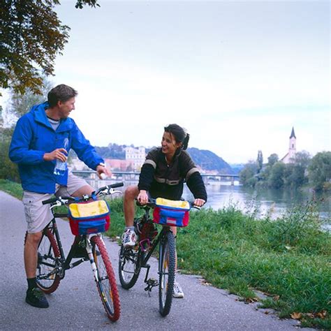 Book rotel inn, passau on tripadvisor: Hotel Rotel Inn - Der Ruhende Mensch in Passau: Hotel ...