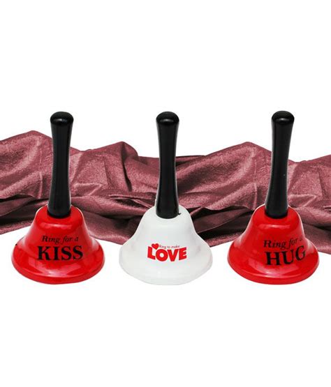 dekor world ring for hug love kiss bell set of 3 piece showpiece buy dekor world ring for hug