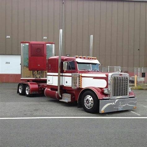 Semitrckn — Peterbilt Custom 379 With Matchin Reefer