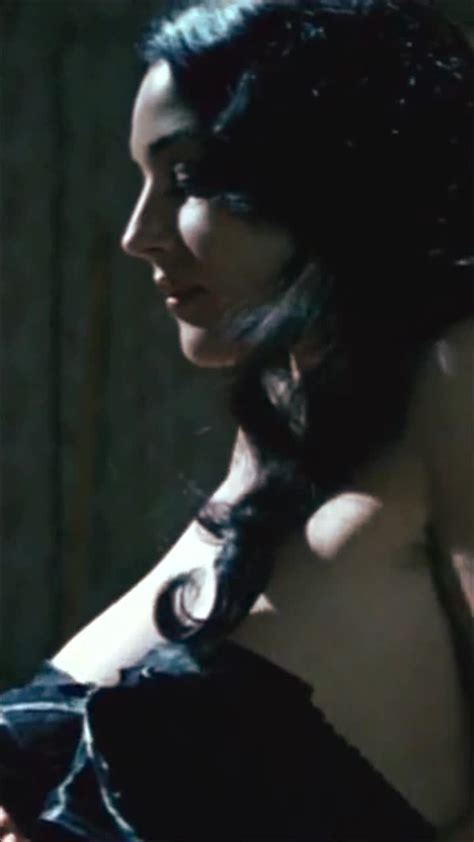 Nude Scenes Monica Bellucci Malèna GIF Video nudecelebgifs com